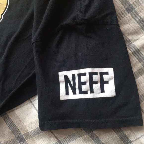 Neff The Simpsons “Duffed” T-shirt - Picture 2 of 3